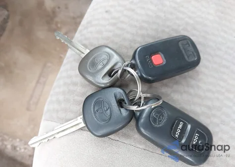 2008 Toyota Corolla Le from USA, damaged, VIN 1NXBR32E48Z984231